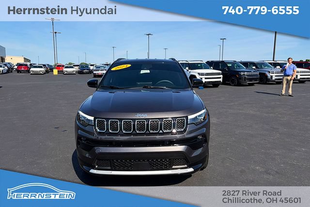 Used 2024 Jeep Compass Limited w/ Elite Group AWD/4WD image 2