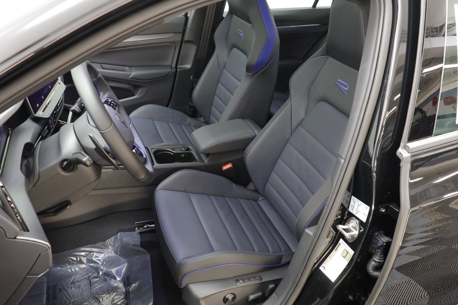 New 2026 Volkswagen Golf image 14