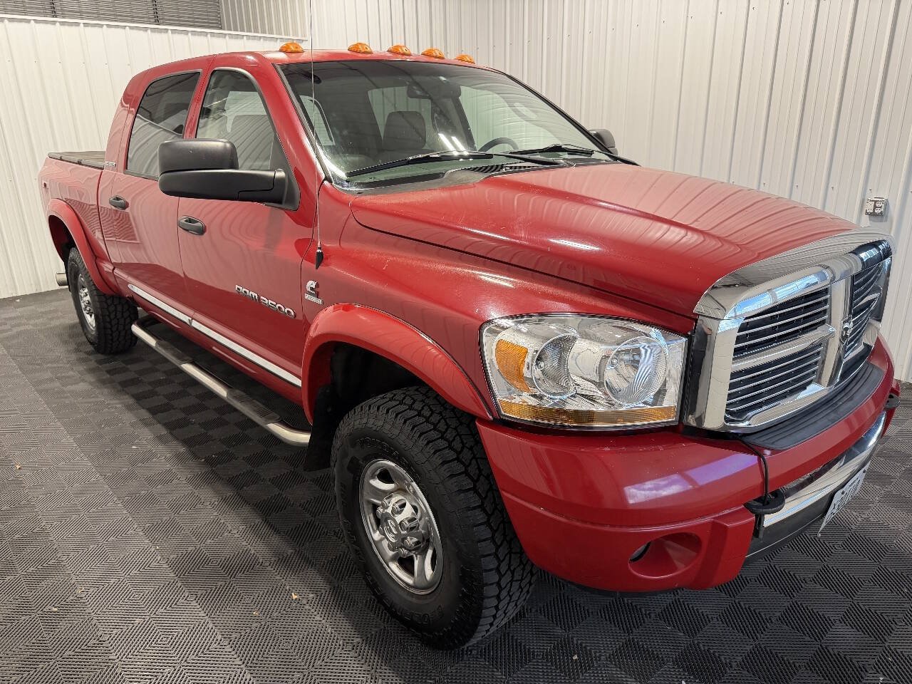 Used 2006 Dodge Ram 3500 Truck Laramie w/ Protection Group AWD/4WD image 2