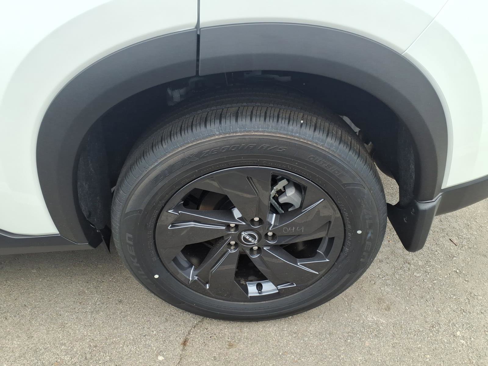 New 2026 Nissan Rogue SV FWD image 11