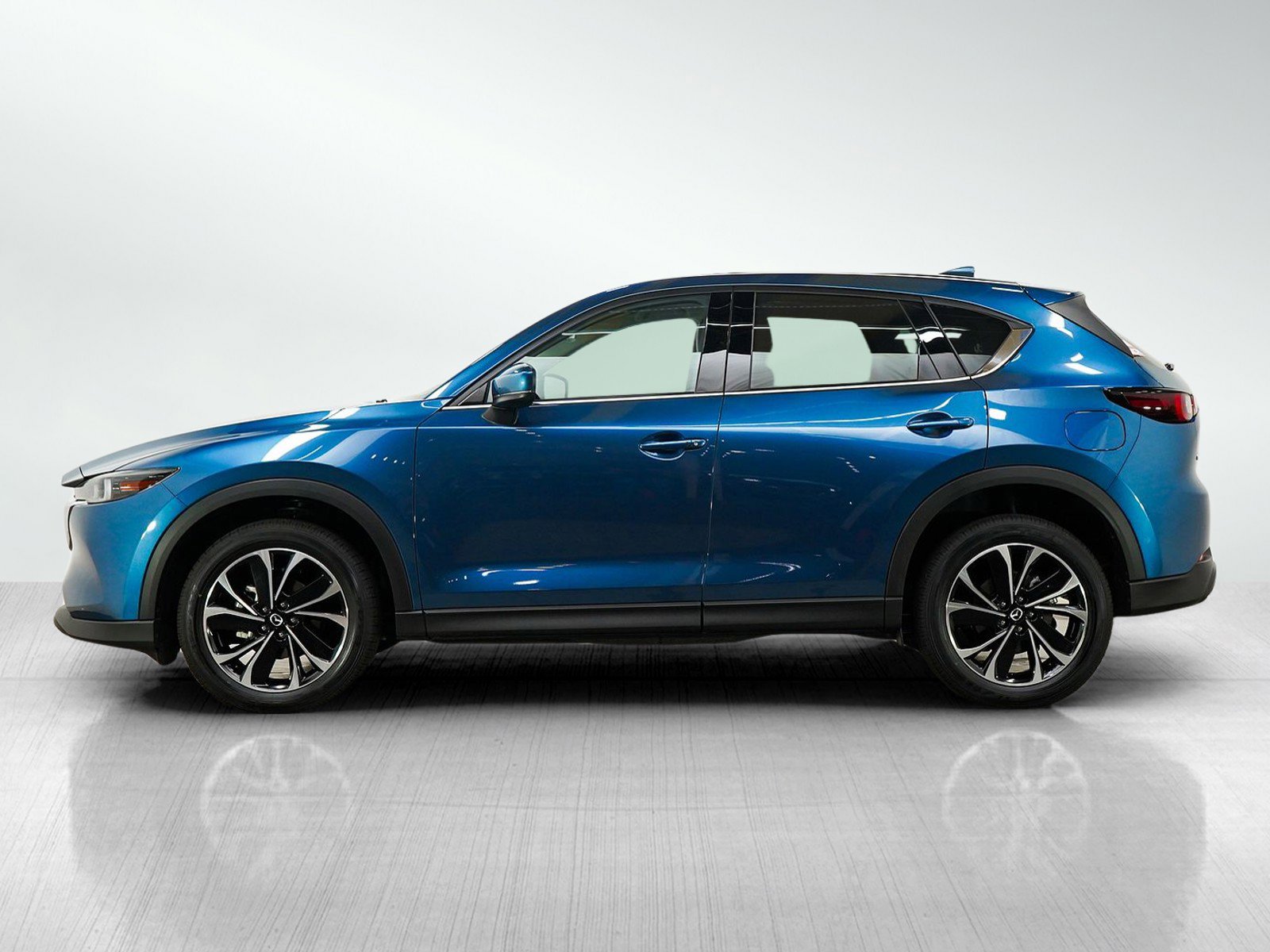 Used 2023 MAZDA CX-5 AWD 2.5 S w/ Premium Plus Pkg image 2