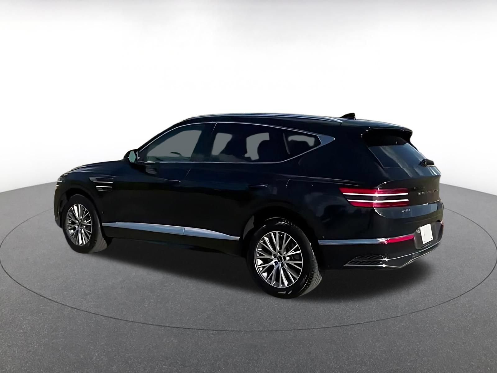 Used 2026 Genesis GV80 2.5T AWD/4WD image 14