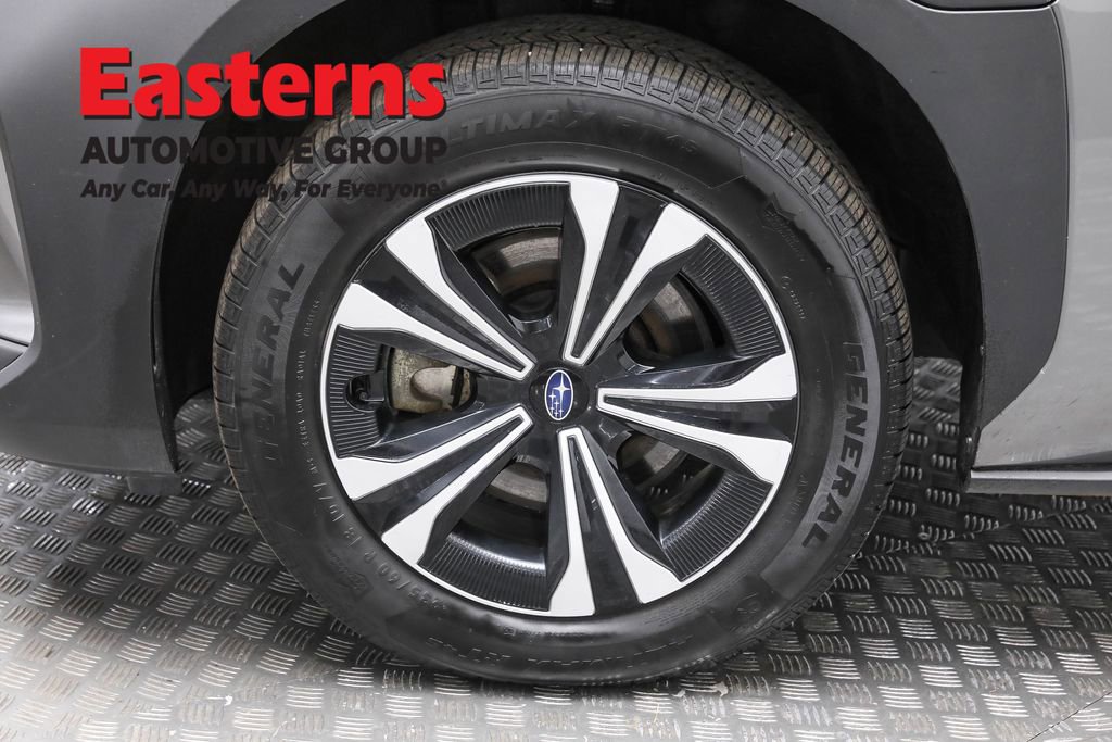 Used 2023 Subaru Solterra AWD image 31