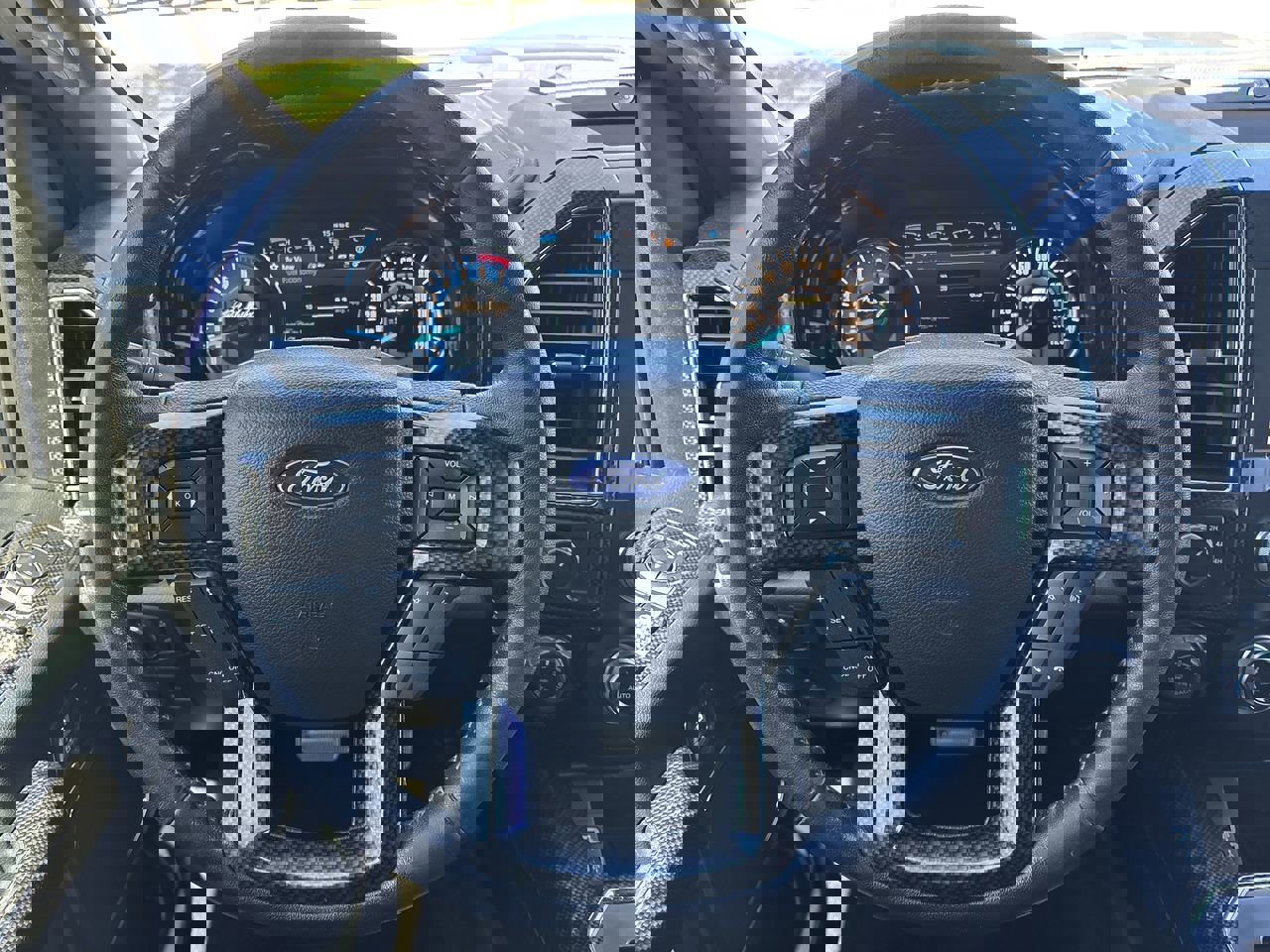 Used 2019 Ford F150 Lariat w/ Equipment Group 502A Luxury image 30