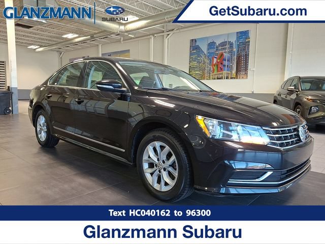 Used 2017 Volkswagen Passat 1.8T S FWD image 1