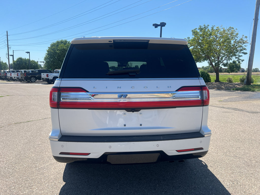 Used 2019 Lincoln Navigator Reserve w/ Cargo Package AWD/4WD image 28