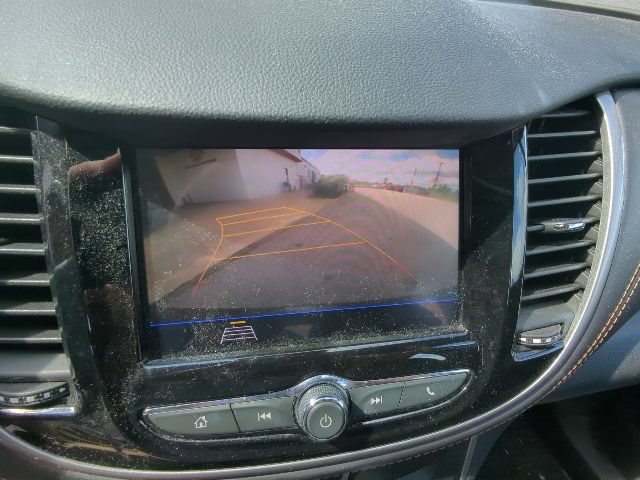 Used 2020 Chevrolet Trax LS FWD image 7