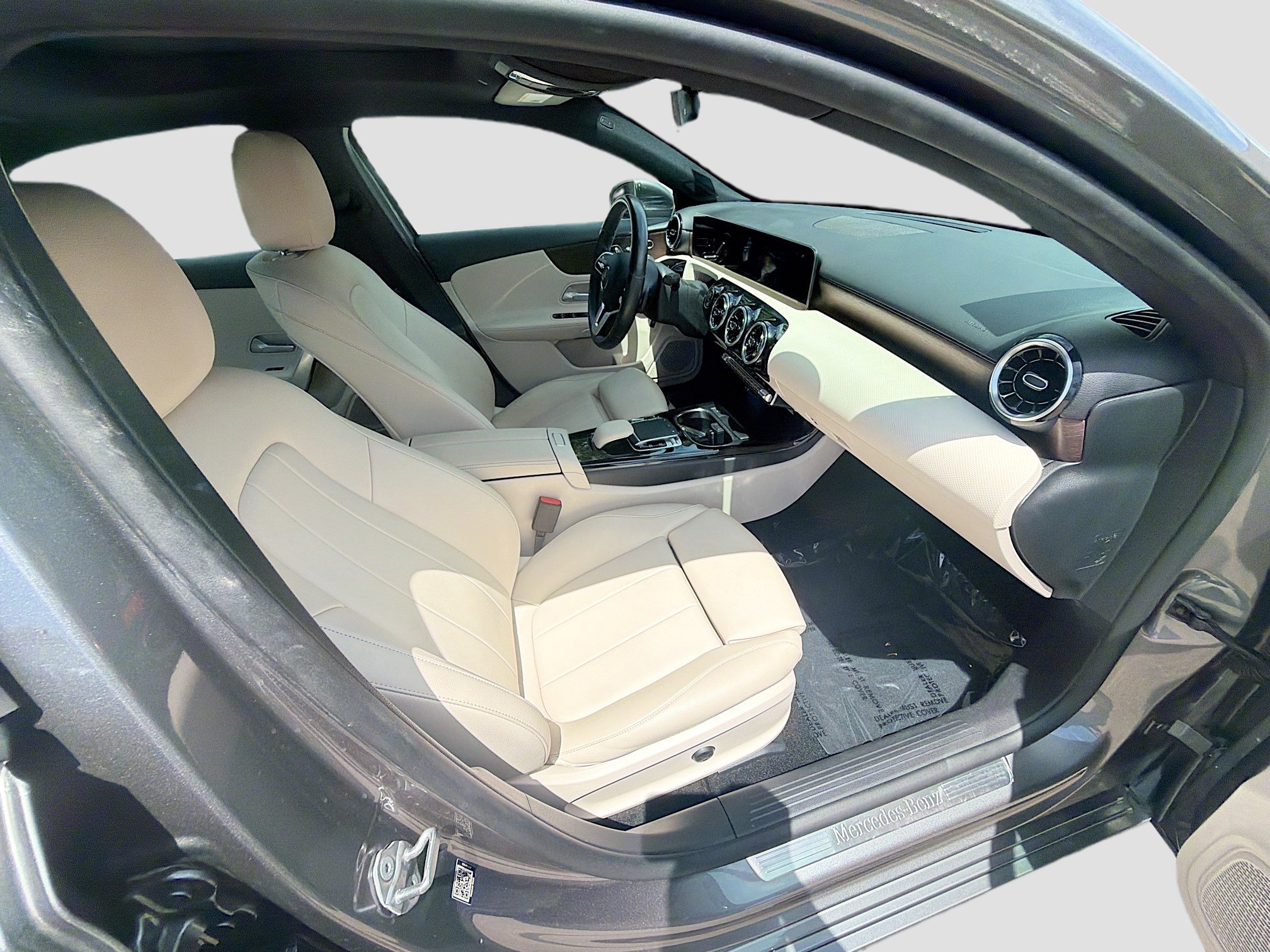 Used 2020 Mercedes-Benz A 220 4MATIC image 31