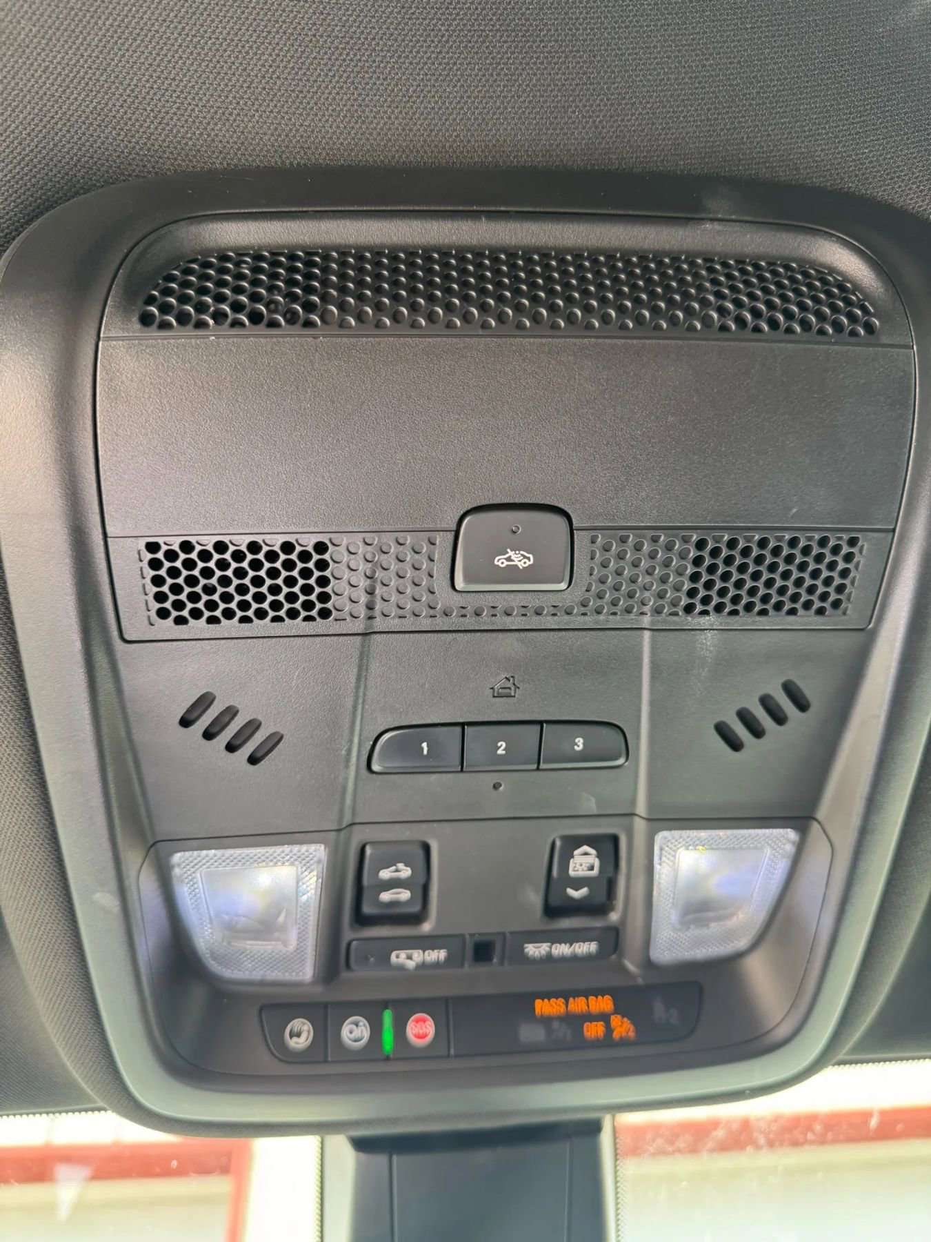 Used 2020 Cadillac XT6 Premium Luxury image 14