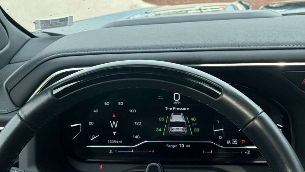 Used 2024 GMC Yukon Denali w/ Denali Reserve Package image 19