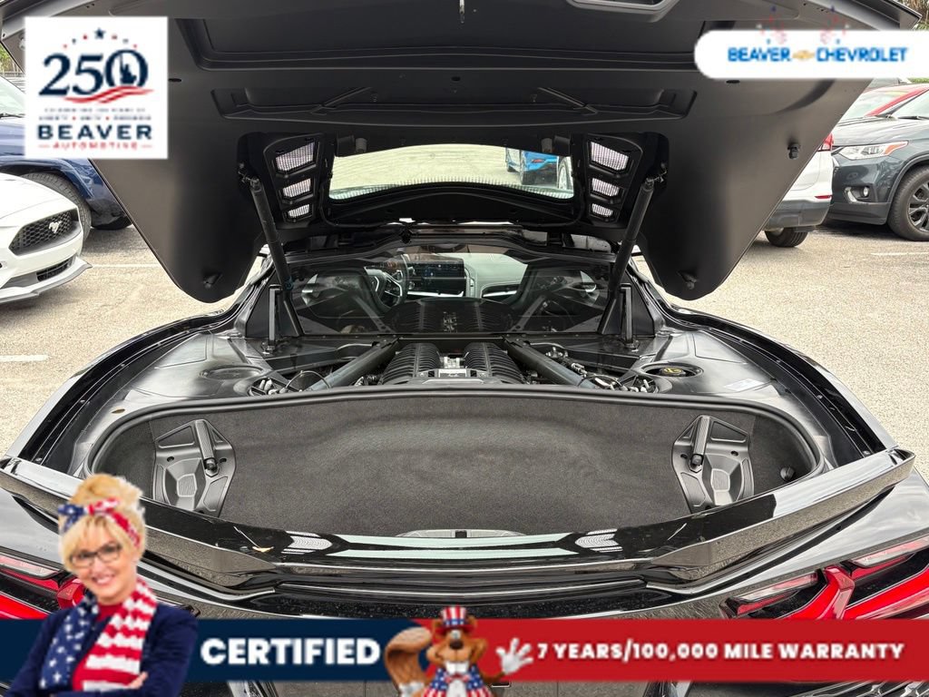 Used 2025 Chevrolet Corvette Z06 RWD image 11