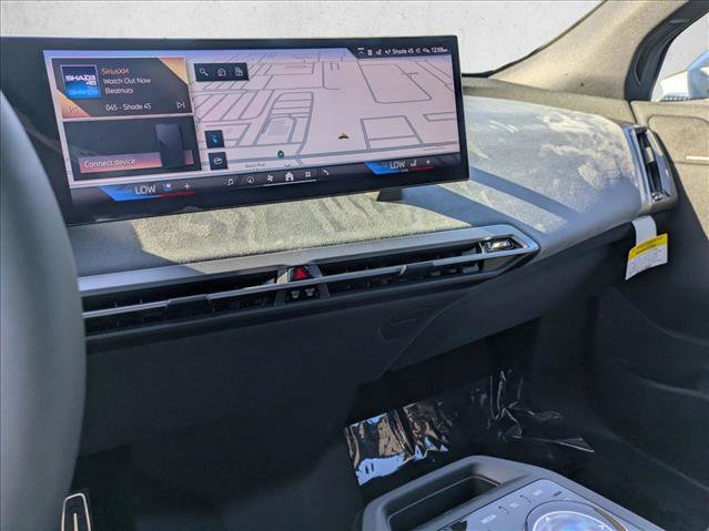 New 2026 BMW iX xDrive60 image 12