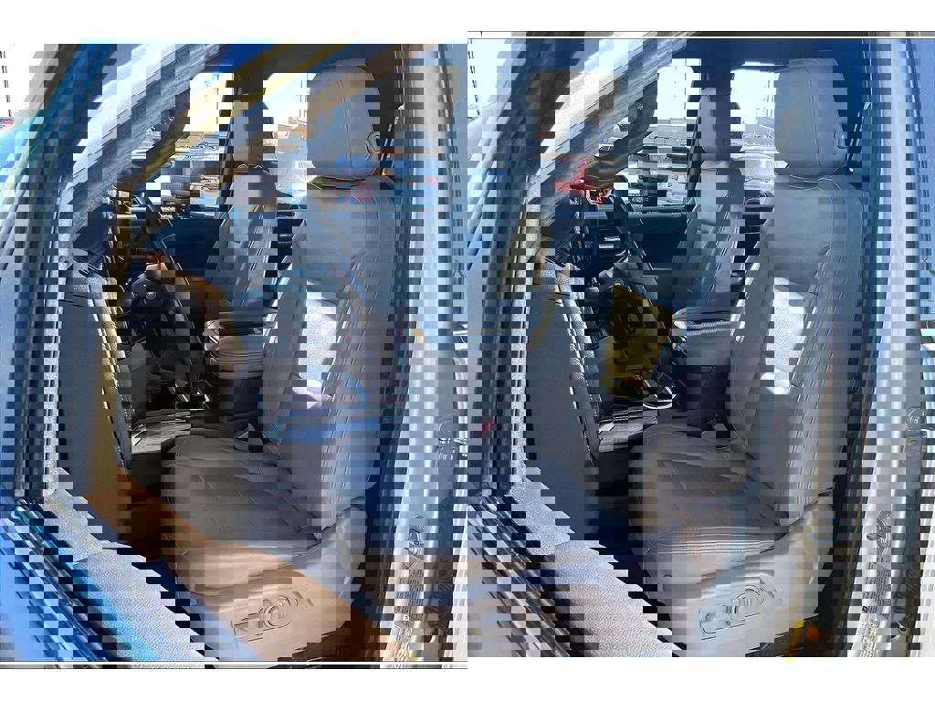 Used 2021 Chevrolet Silverado 3500 LTZ w/ LTZ Premium Package image 26