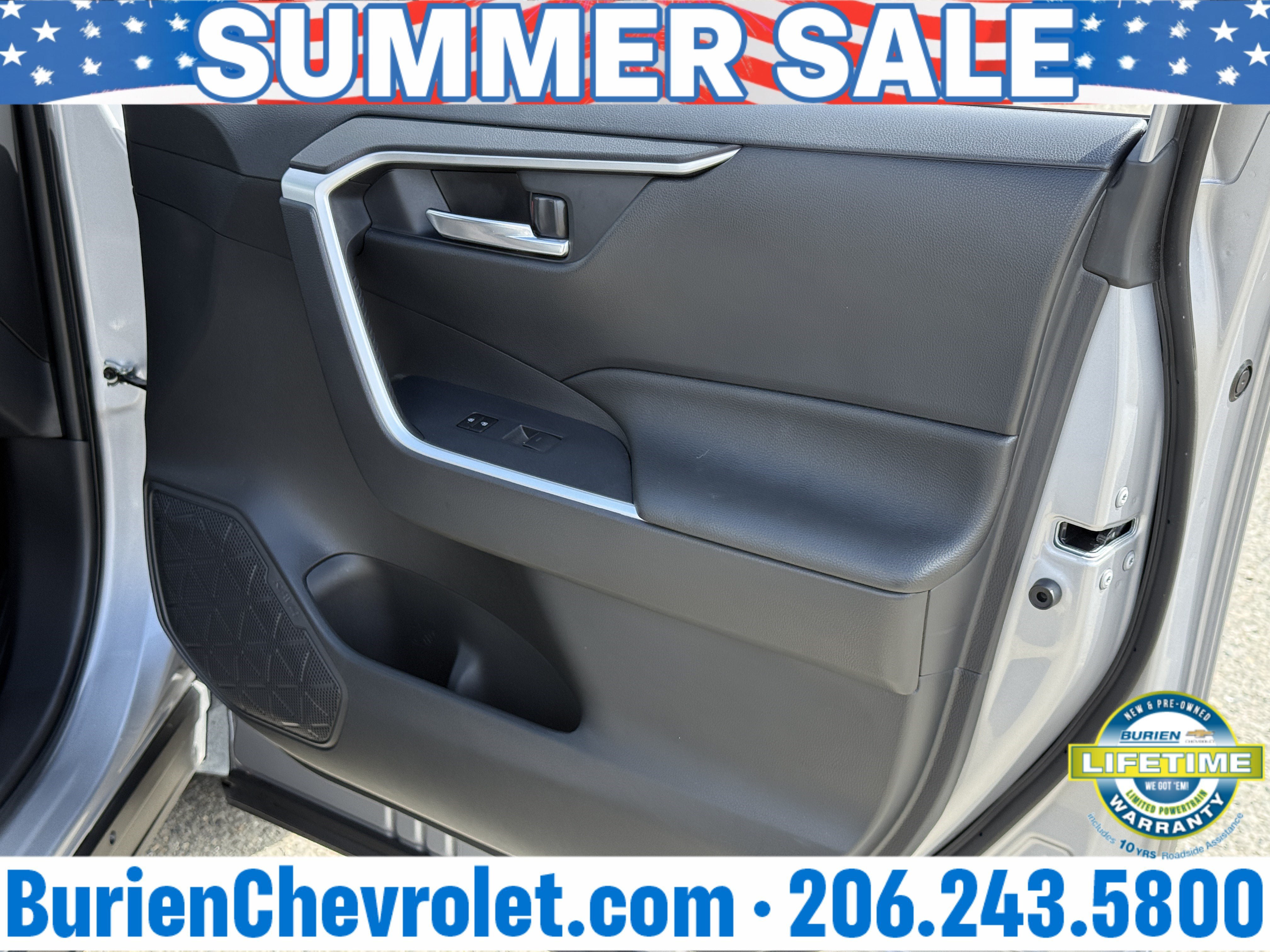 Used 2022 Toyota RAV4 SE w/ Convenience Package AWD/4WD image 20
