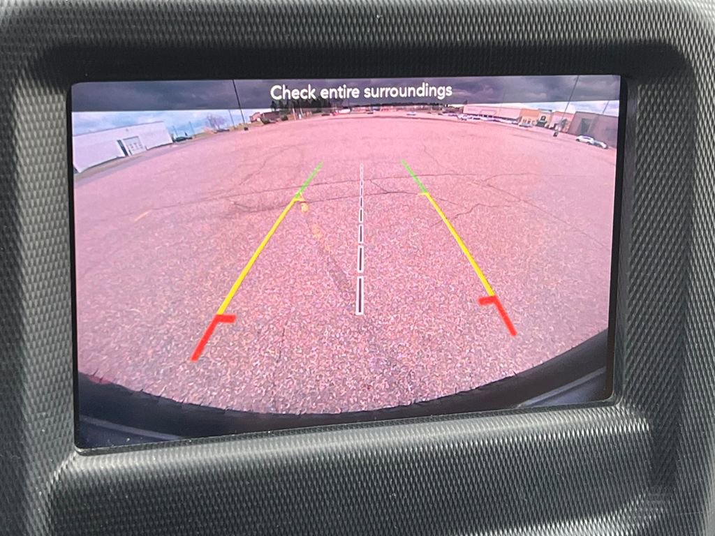 Used 2018 Jeep Wrangler Unlimited Sahara image 24