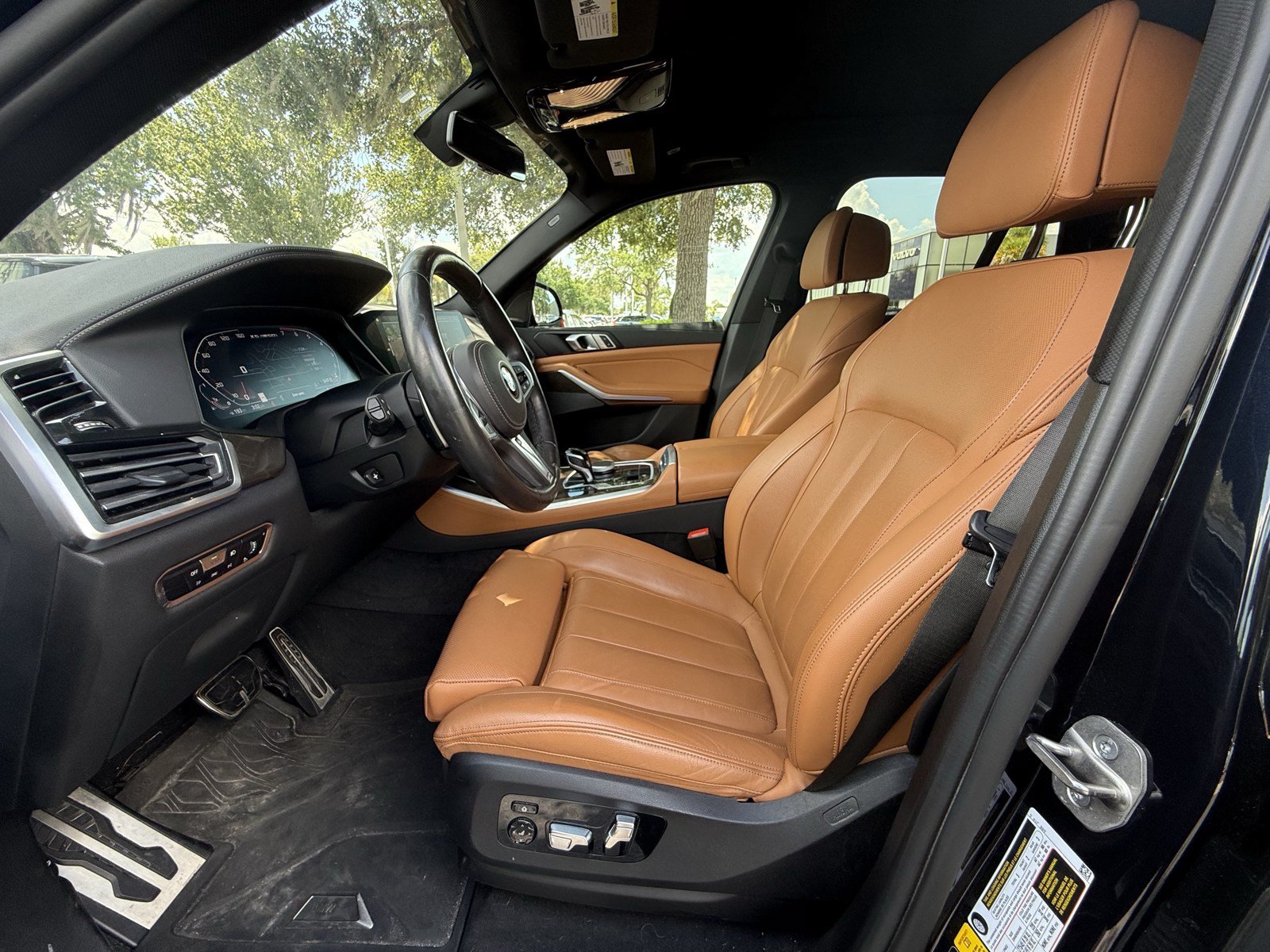 Used 2022 BMW X5 M50i AWD/4WD image 16