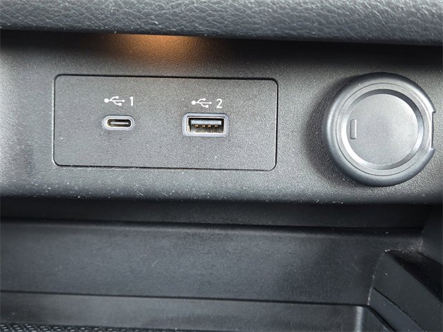 Used 2021 Nissan Rogue SV w/ Premium Package image 11