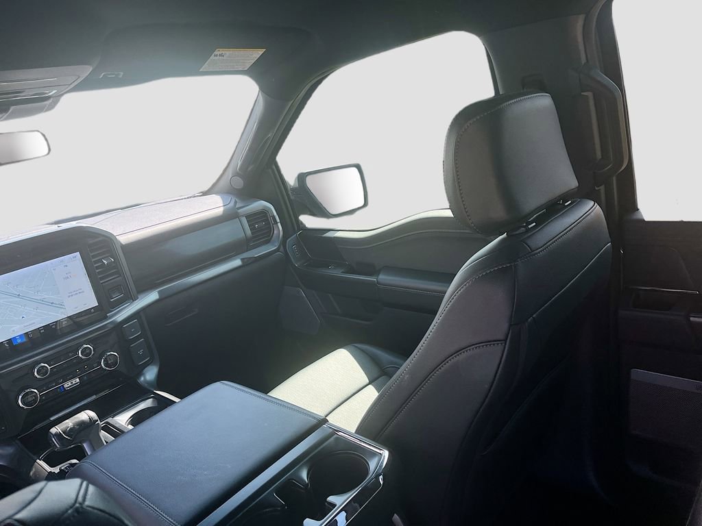 Used 2025 Ford F150 Lariat w/ Equipment Group 501A Mid image 24