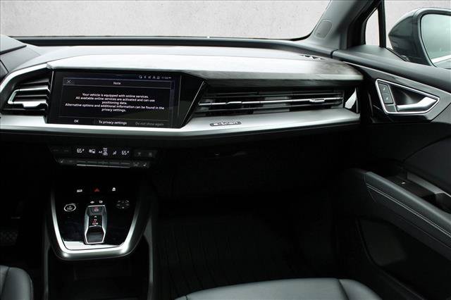 Used 2023 Audi Q4 e-tron Premium Plus w/ Premium Plus RWD image 18
