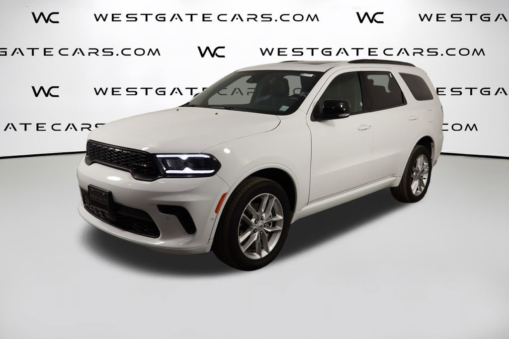 Used 2025 Dodge Durango GT image 1