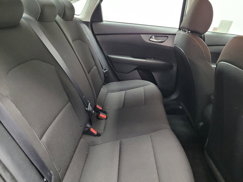 Used 2021 Kia Forte LXS FWD image 19