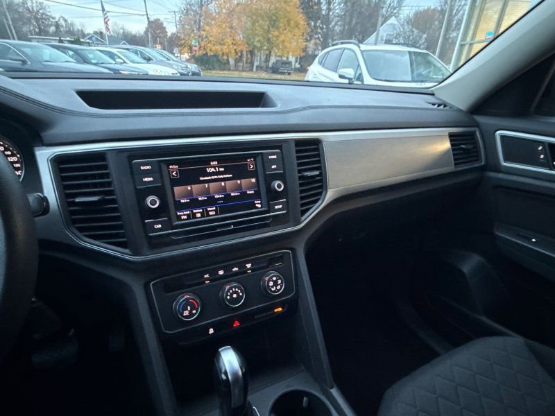 Used 2018 Volkswagen Atlas S image 25