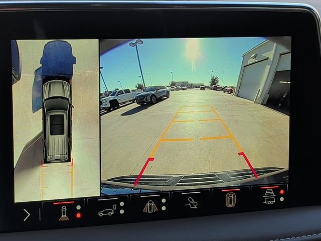 Used 2024 Chevrolet Suburban High Country image 9