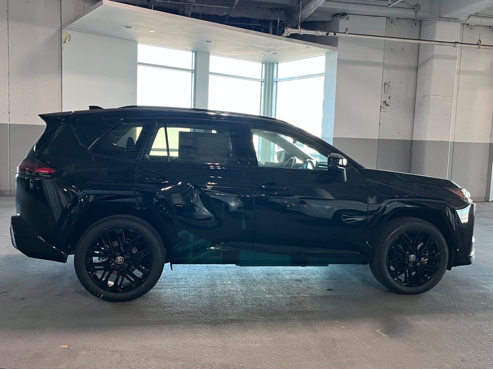 New 2026 Toyota RAV4 XSE w/ Weather Package AWD/4WD image 12