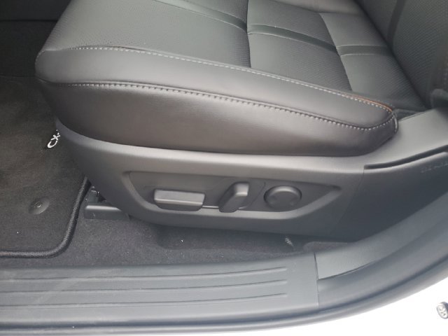 New 2026 MAZDA CX-50 AWD 2.5 Hybrid w/ Premium Pkg image 19