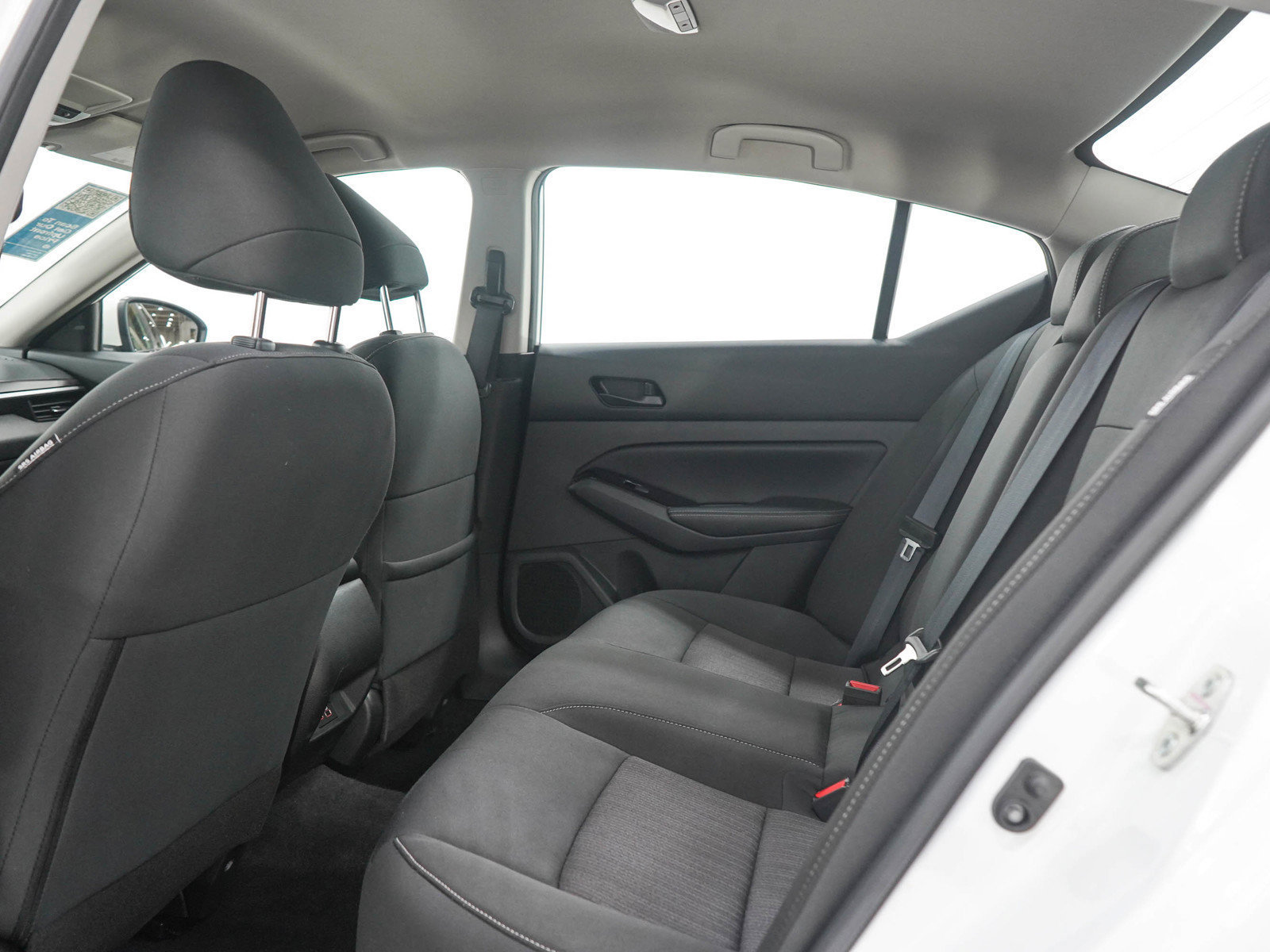 Used 2023 Nissan Altima 2.5 SV AWD/4WD image 13