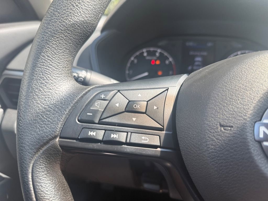 Used 2023 Nissan Altima 2.5 S FWD image 21