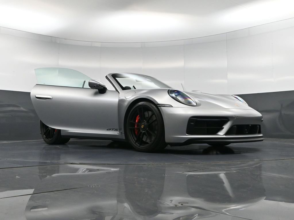 Certified 2024 Porsche 911 Carrera GTS image 38