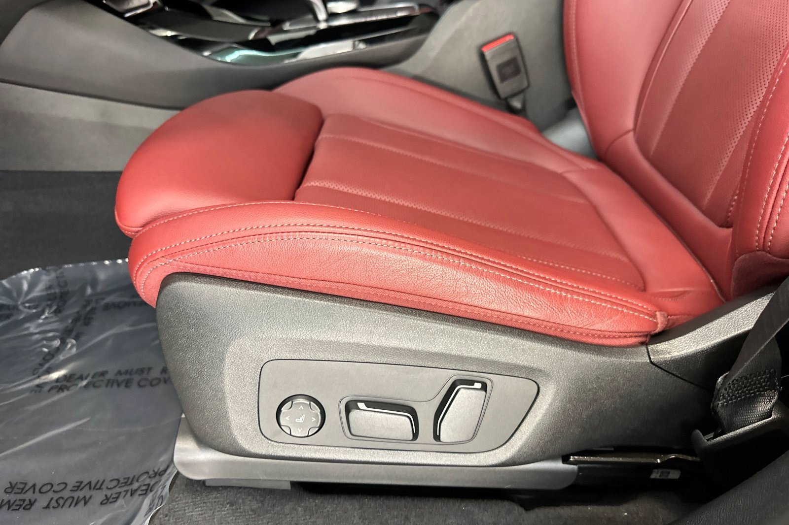 Used 2024 BMW X3 sDrive30i w/ Convenience Package RWD image 14