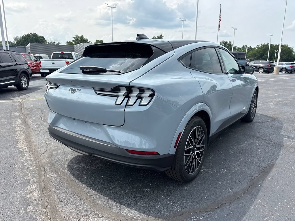 Used 2025 Ford Mustang Mach-E Premium AWD/4WD image 8