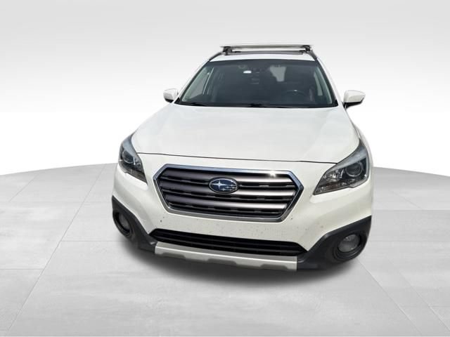 Used 2017 Subaru Outback 3.6R Touring w/ Popular Package #5A AWD/4WD image 8