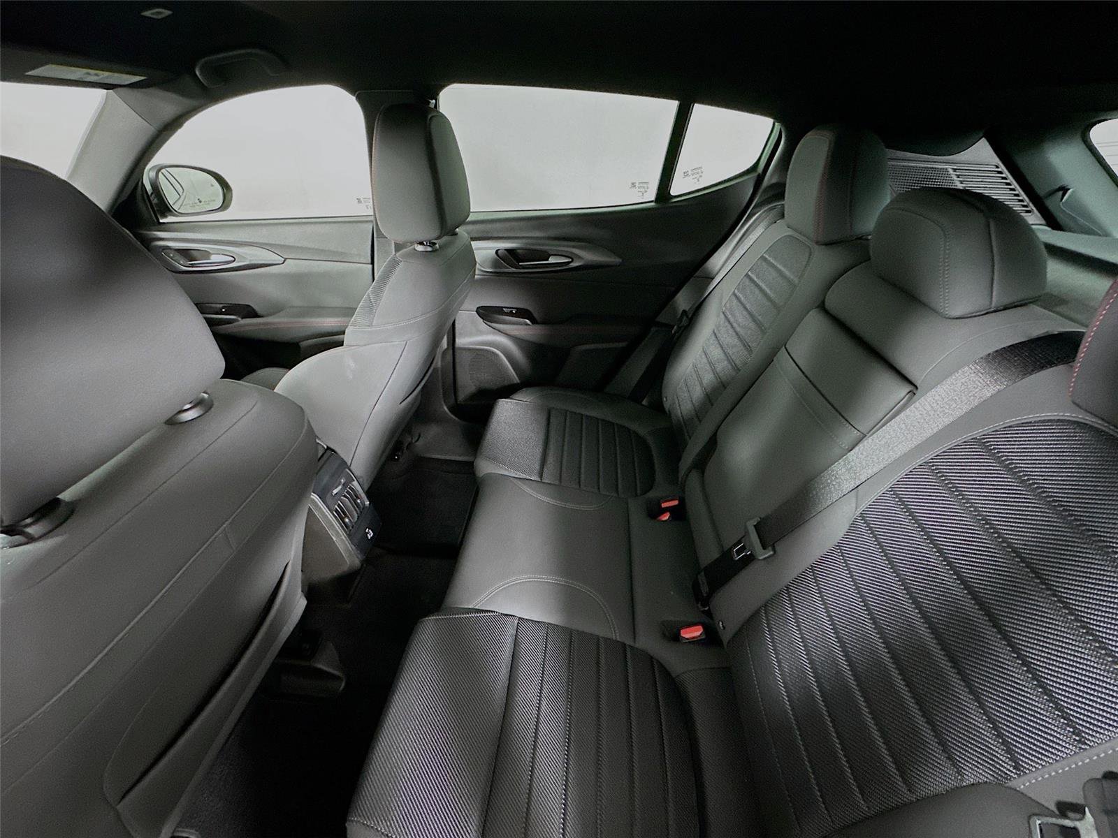 Used 2024 Dodge Hornet R/T w/ R/T Blacktop Package image 21