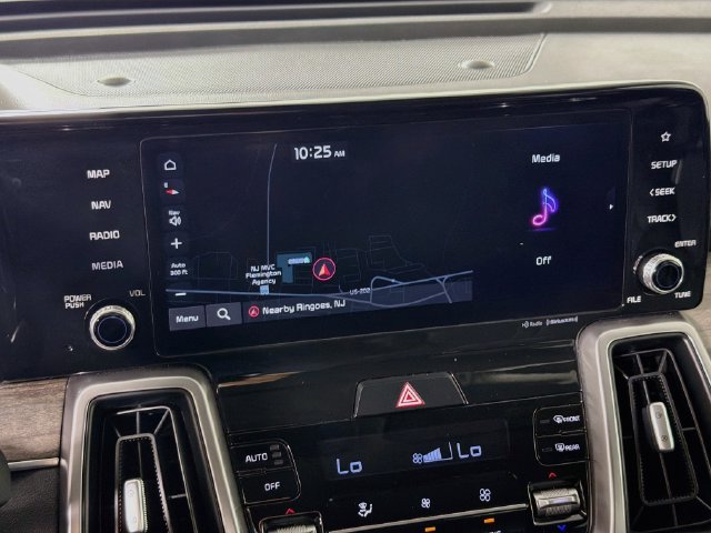 Used 2023 Kia Sorento S AWD/4WD image 19