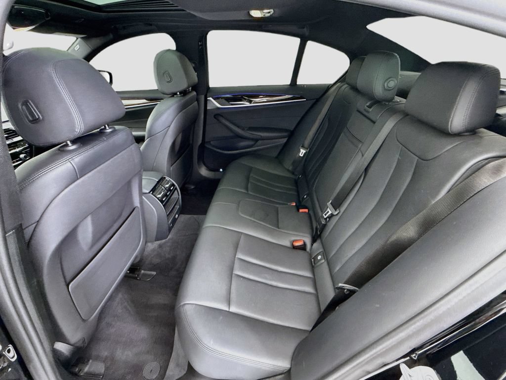 Used 2018 BMW 530e RWD image 20