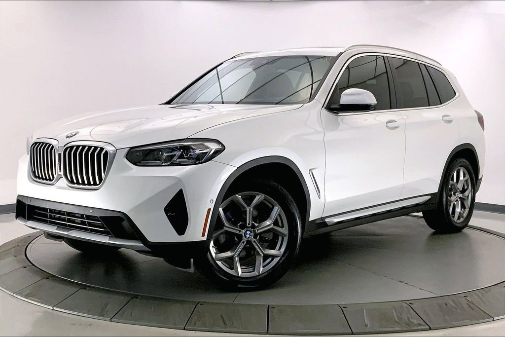 Certified 2024 BMW X3 xDrive30i w/ Premium Package w/ZPA AWD/4WD image 11