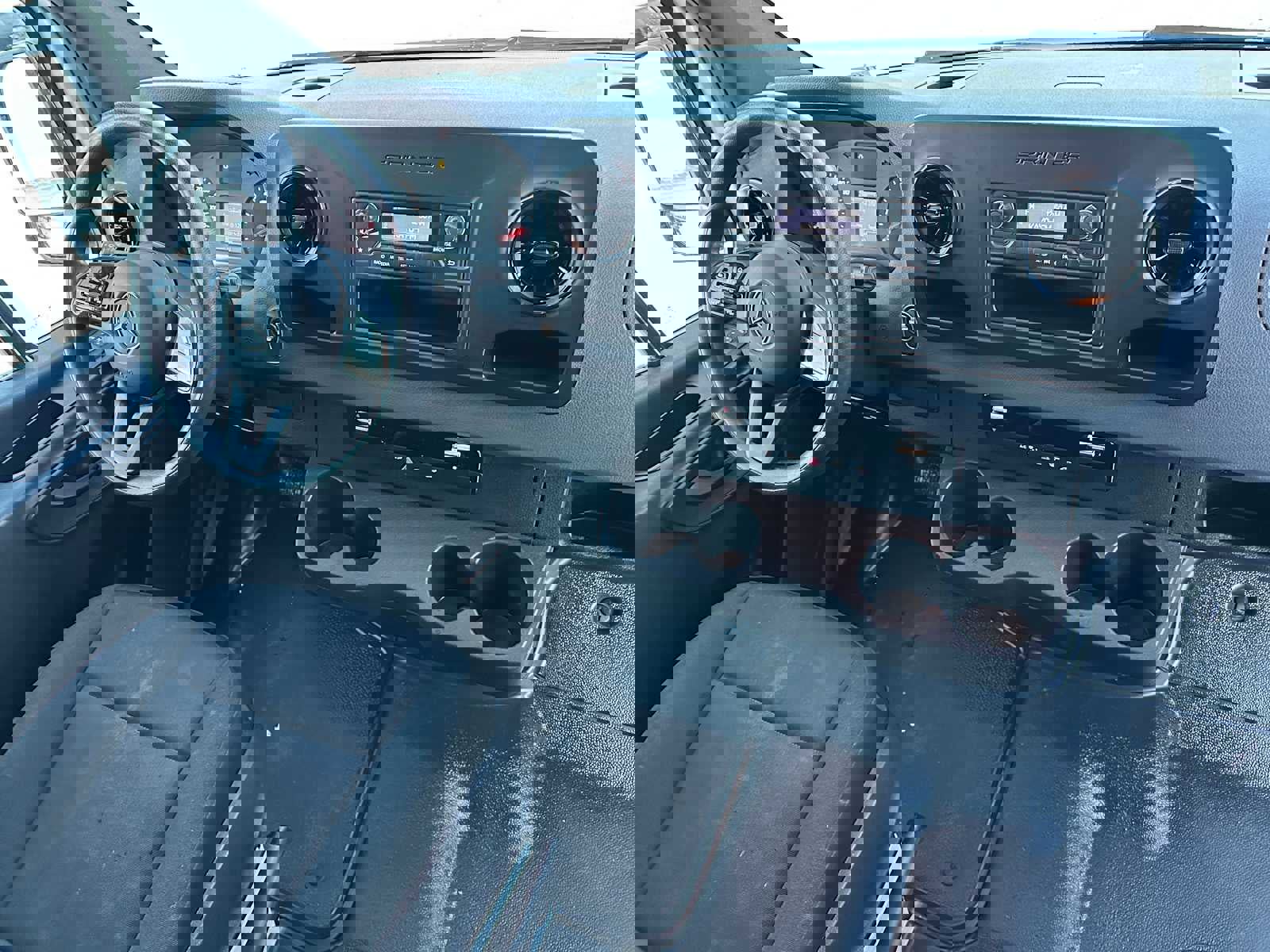 Used 2023 Mercedes-Benz Sprinter 2500 image 11