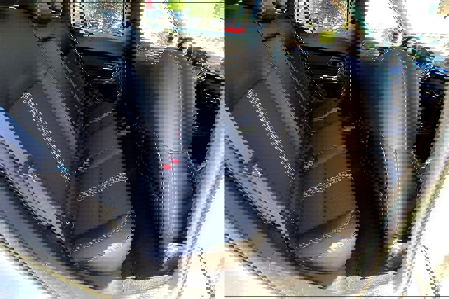 Certified 2025 MAZDA CX-50 AWD 2.5 S w/ Weather Package image 19