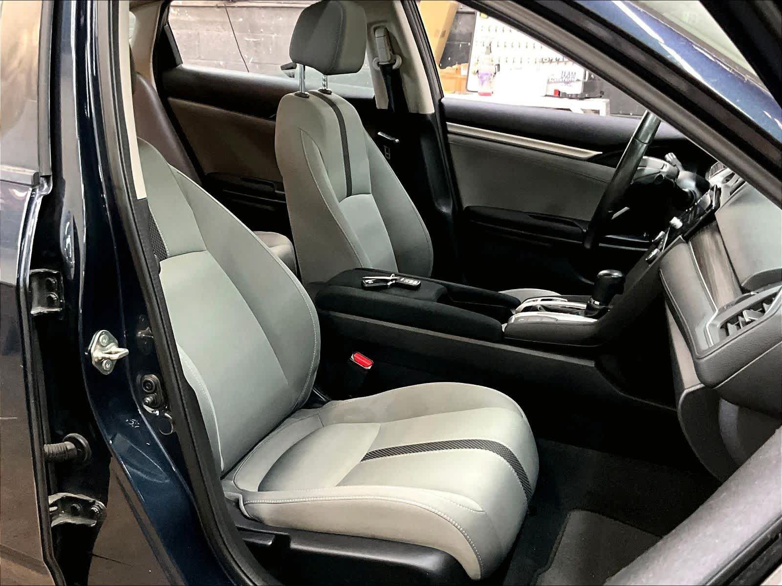 Used 2019 Honda Civic EX image 10