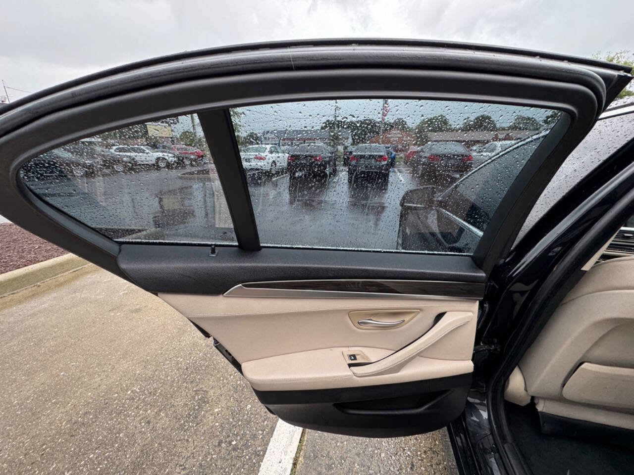 Used 2013 BMW 528i xDrive Sedan image 15