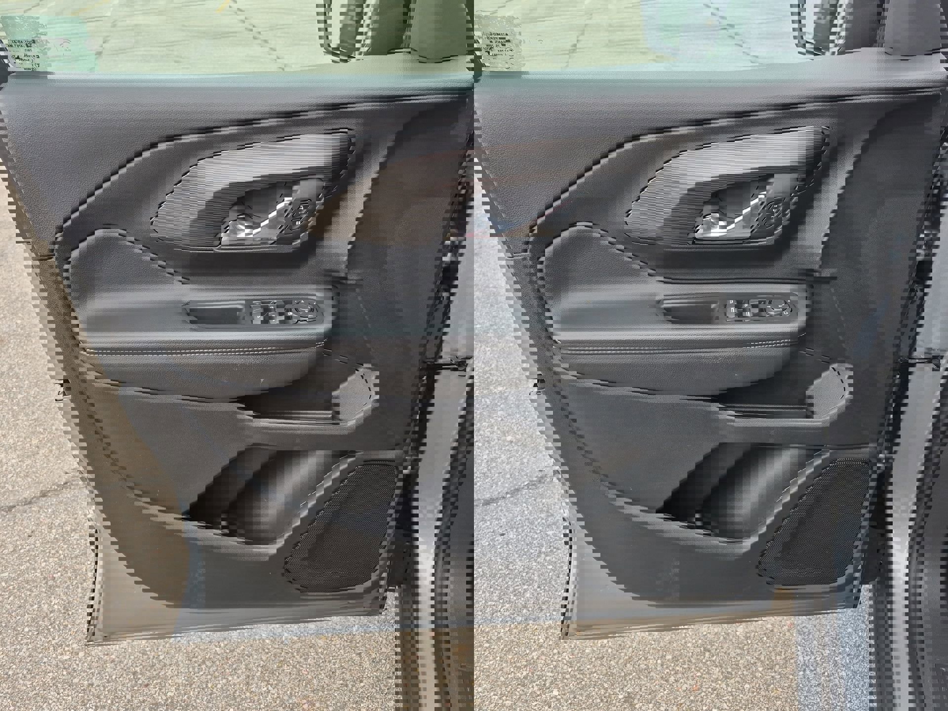 Certified 2023 GMC Terrain SLE w/ Driver Convenience Package image 22