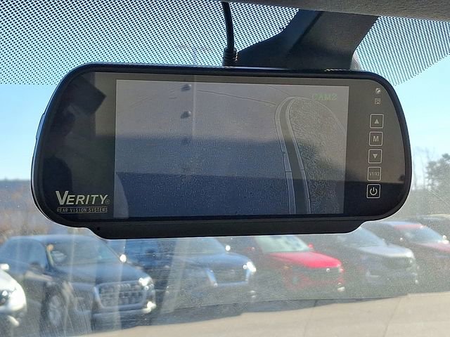 Used 2023 Ford F650 2WD Regular Cab Super Duty image 16