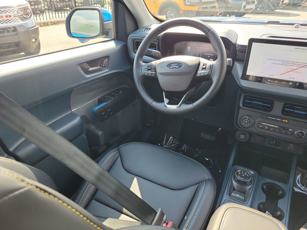 New 2026 Ford Maverick Lobo image 12