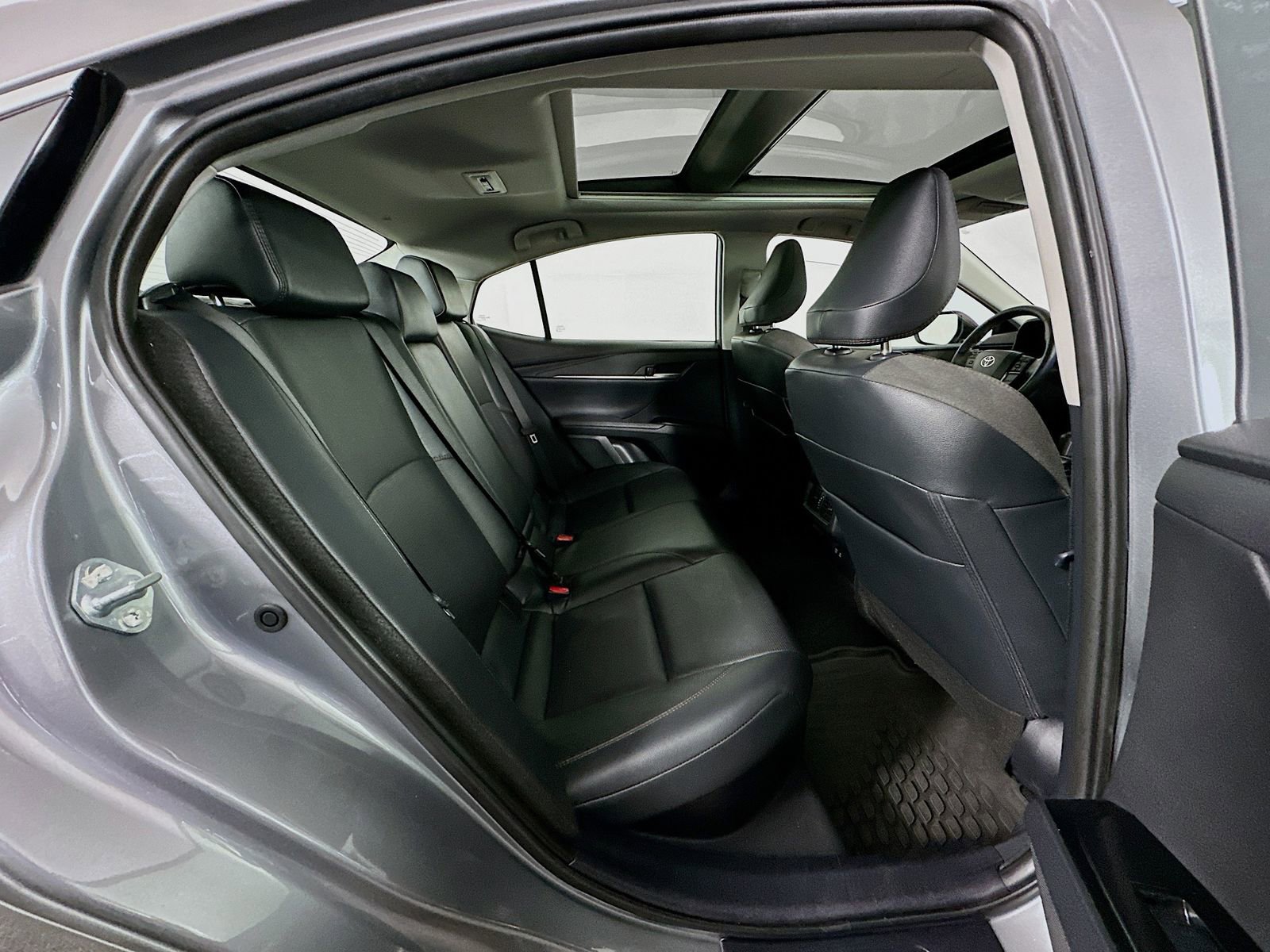 Certified 2025 Toyota Camry XLE image 28