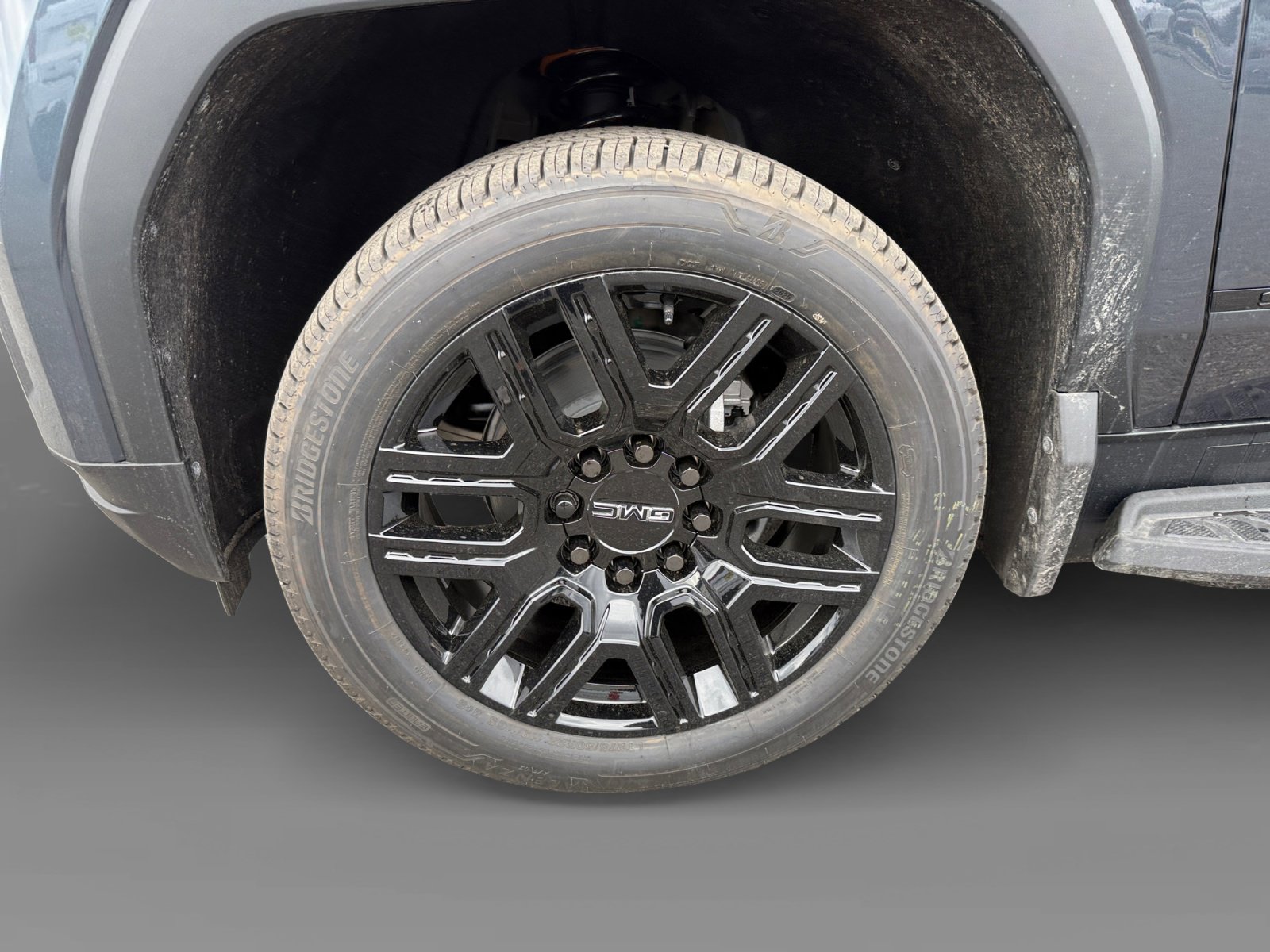 New 2026 GMC Sierra EV Elevation w/ LPO, Elevation Dark Package image 9