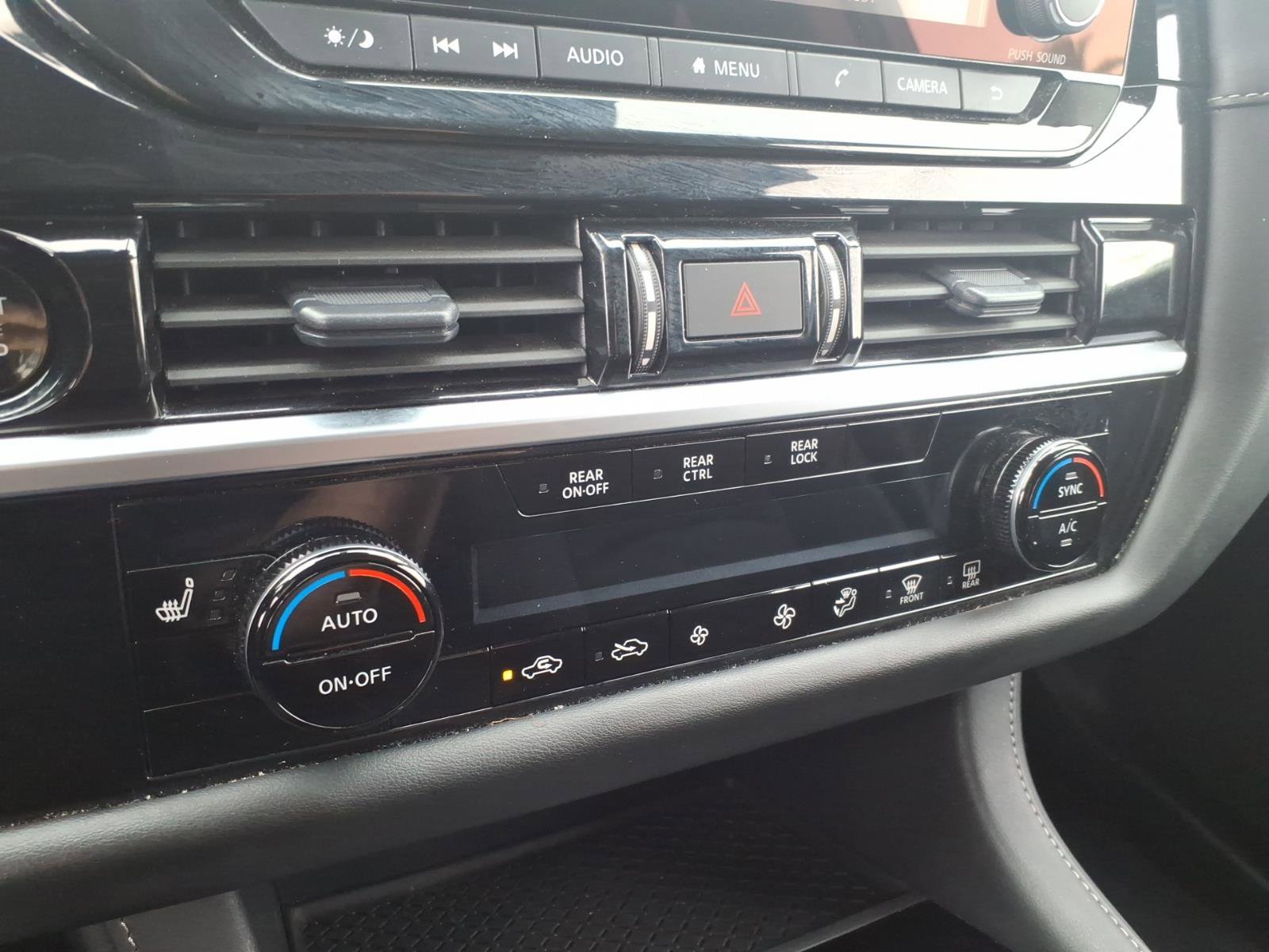 Certified 2025 Nissan Pathfinder SV FWD image 25