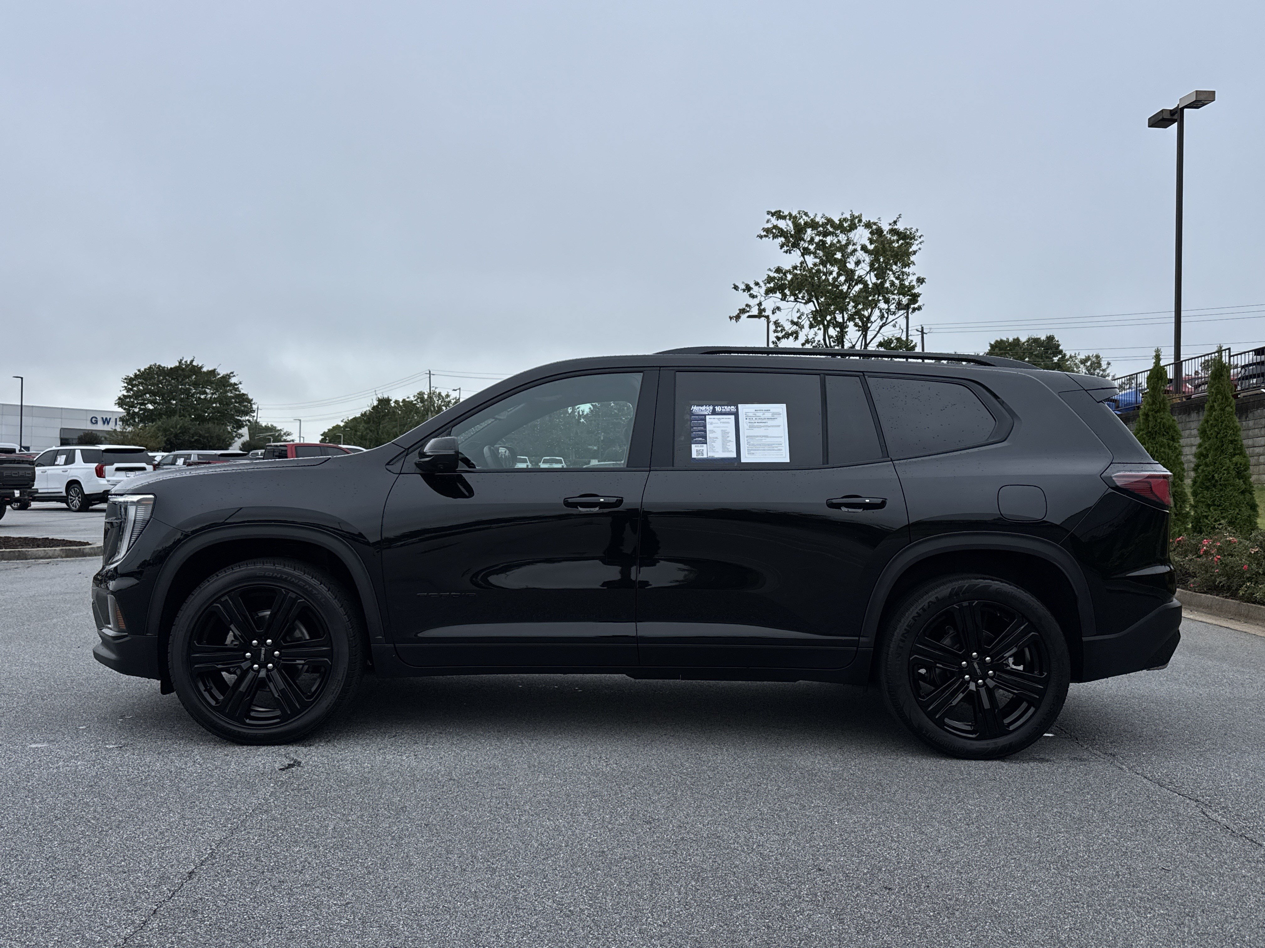 Used 2026 GMC Acadia Elevation w/ Black Edition FWD image 7